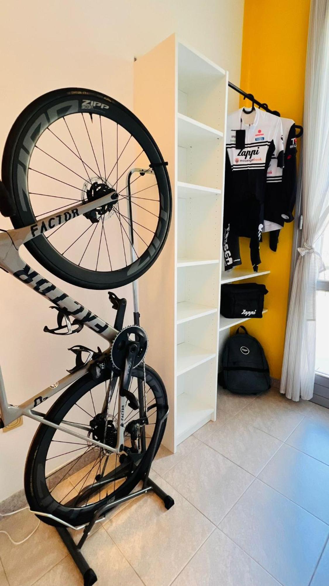 Zappi Cycling Hotel Ріоло-Терме Екстер'єр фото